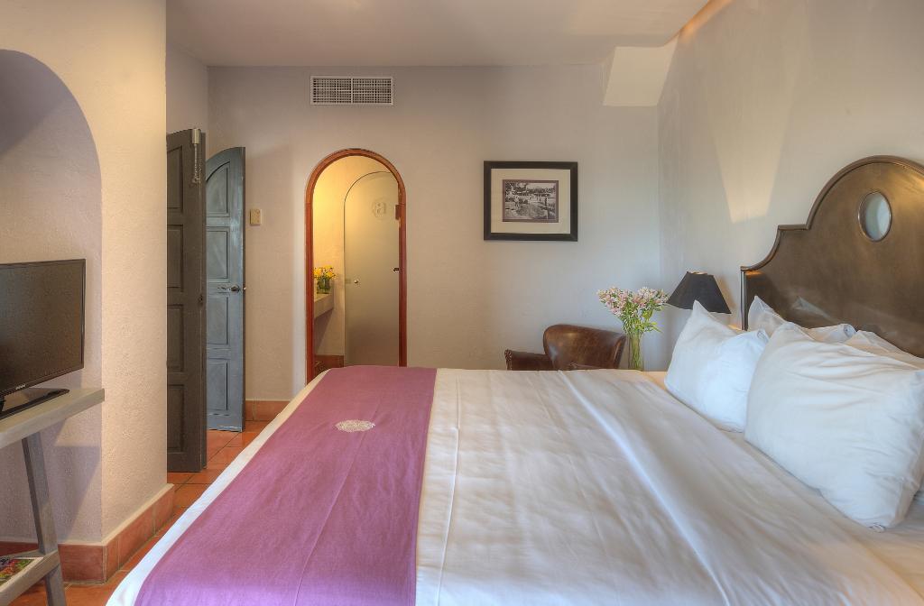 Alta Las Palomas Hotel Сан Хосе Екстериор снимка