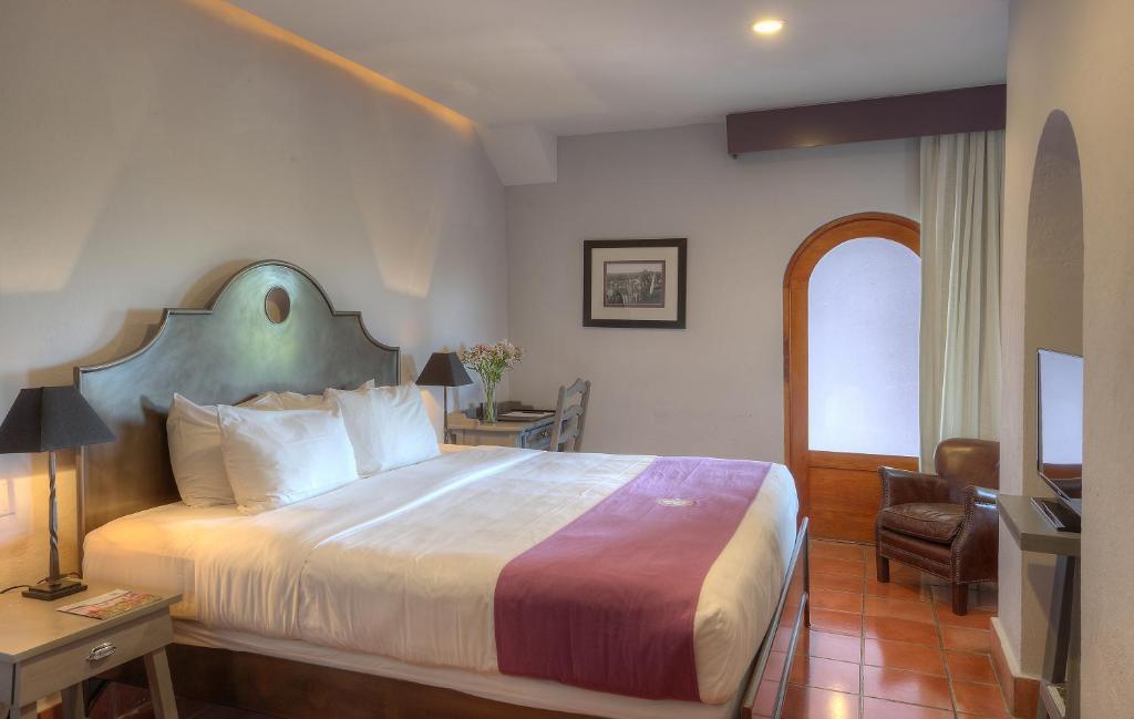 Alta Las Palomas Hotel Сан Хосе Екстериор снимка