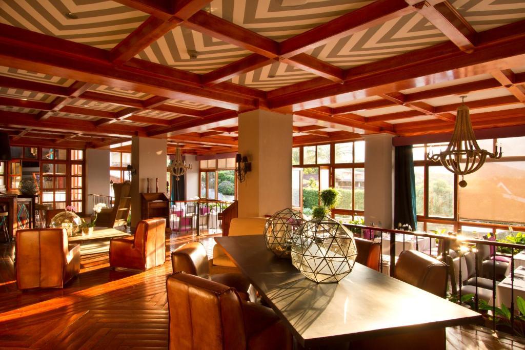 Alta Las Palomas Hotel Сан Хосе Екстериор снимка
