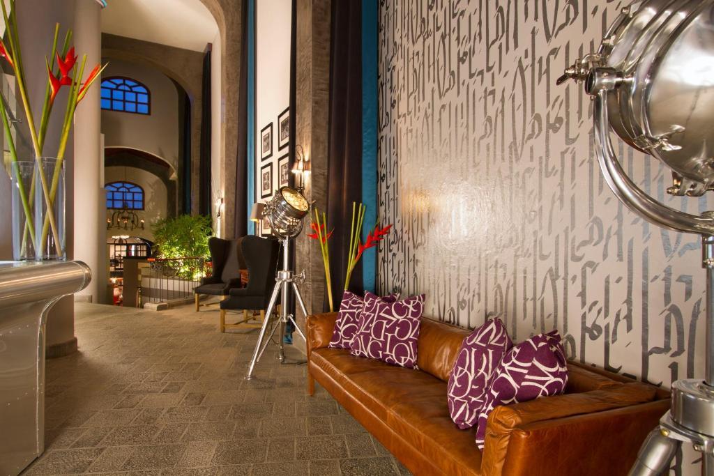 Alta Las Palomas Hotel Сан Хосе Екстериор снимка